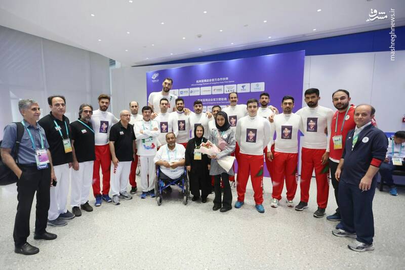 ادای احترام ملیپوشان والیبال نشسته به مادر شهید الداغی +عکس