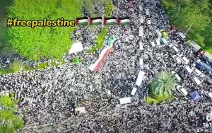 تظاهرات میلیونی حمایت از مردم غزه در جاکارتا