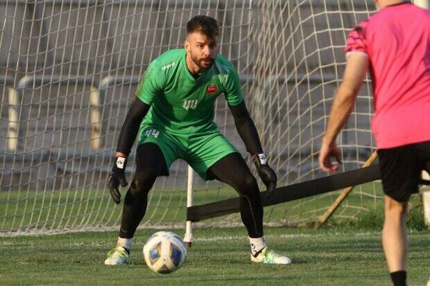 ۶۶ میلیارد تومان در جیب دروازه بان کروات پرسپولیس