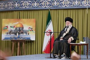 رهبر انقلاب