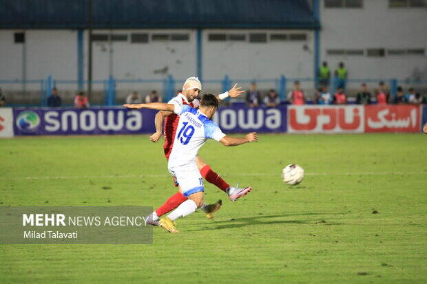 «پاشنه آشیل» سرخپوشان همچنان هست/ پرسپولیس از این ناحیه لطمه خورد