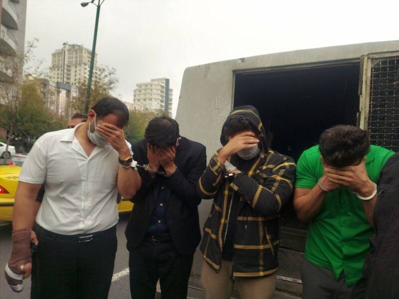 قمهکشهای بلوار اندرزگو به محل جرم بازگردانده شدند +عکس