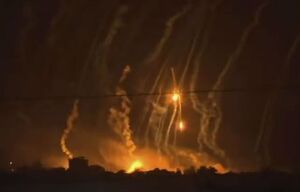 بمباران شب گذشته غزه با بمب‌های فسفری