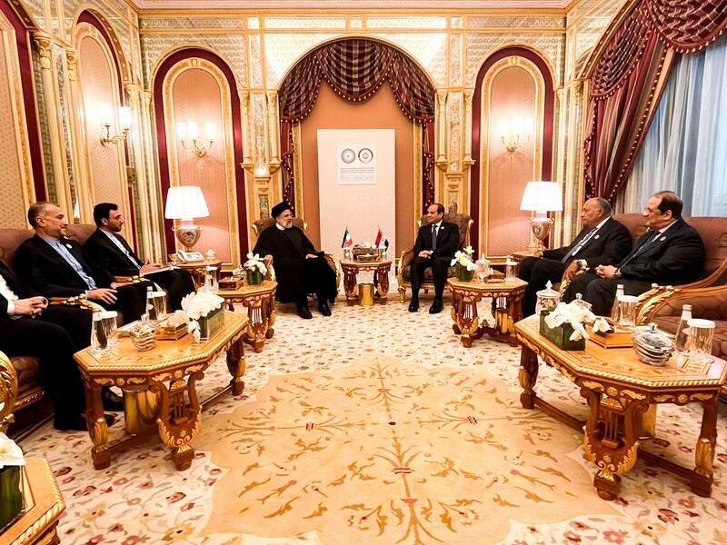 مانعی برای گسترش روابط با کشور دوست مصر نداریم