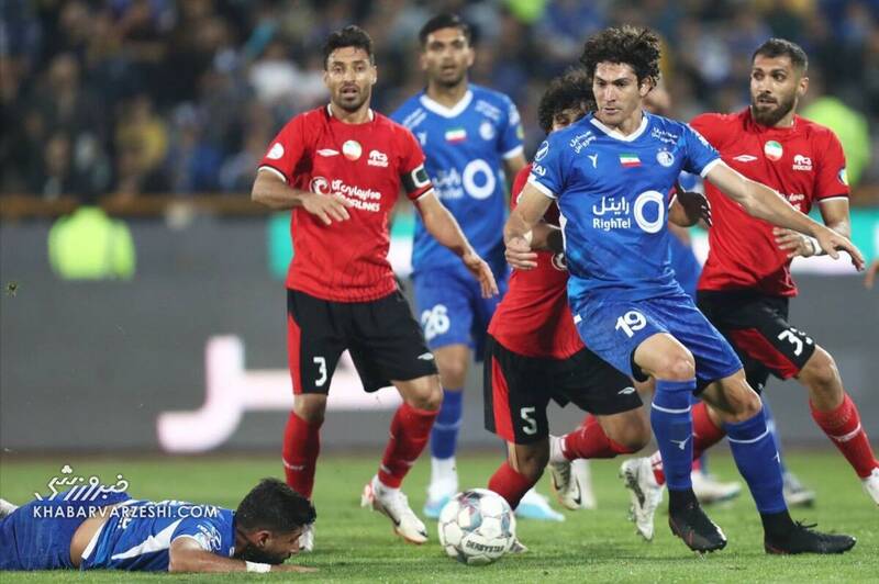 نکونام «بلانکو» را میخرد، یحیی هم می رود سراغ «باهویی»/ آقای گلمحمدی! از فوتبال استقلال درس بگیر!/ در دربی تهران هم منتظر هنرنمایی این بازیکن باشید