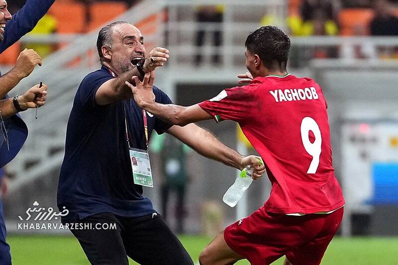 پیام علی پروین برای نوجوانان یعنی «همۀایران پشت شماست»/ بروید و ثابت کنید شکست برزیل جرقه نبود/ انگلیس مثل بحرین است و عبدی برایش نقشه دارد