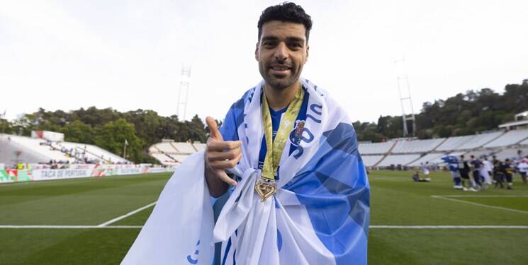 بررسی توانایی طارمی برای حضور در یونایتد