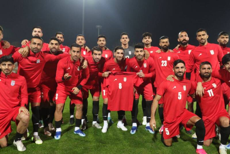 از حضور دو پیشکسوت و تماشاگران تا بازگشت قلعهنویی +فیلم