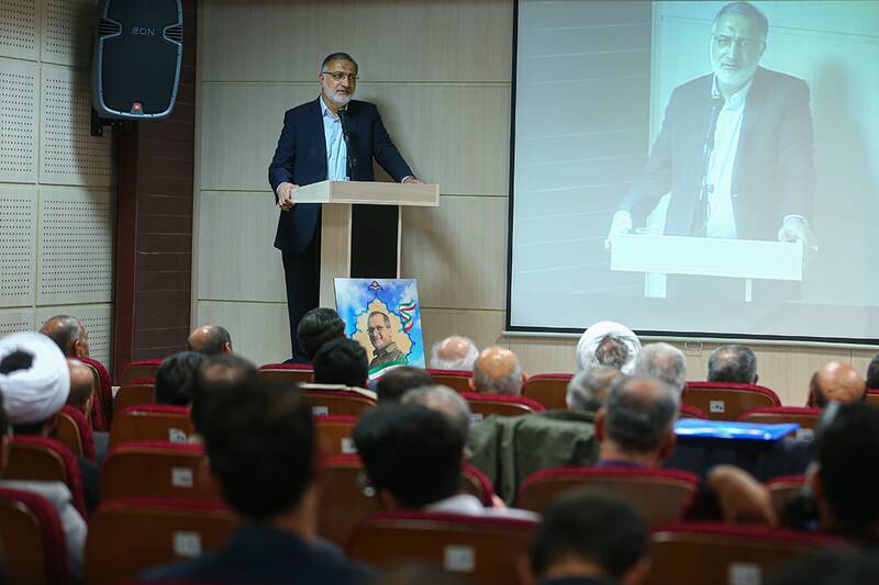 آرایش انتخاباتی جبهه انقلاب؛ نشست کشوری تحولخواهان و مجمع عمومی پایداری برگزار شد