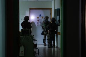ارتش اسرائیل مدعی شد: ضرب‌الاجل ندادیم فقط راه تخلیه بیمارستان شفا را باز کردیم!
