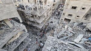 ۸۰ شهید در خانیونس ۳۱شهید در مرکز غزه/ بمباران عامدانه اماکن شلوغ