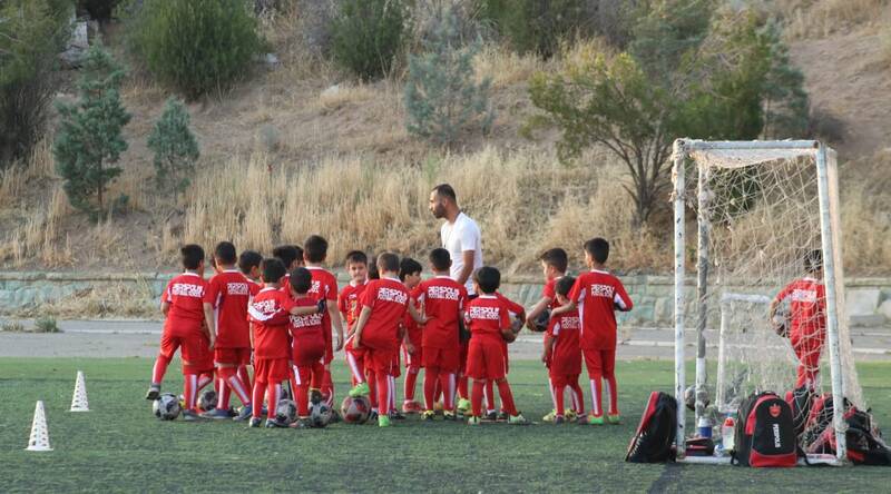 مقایسه جوانگرایی در بارسلونا و فوتبال ایران/ آکادمیهای کم خاصیت