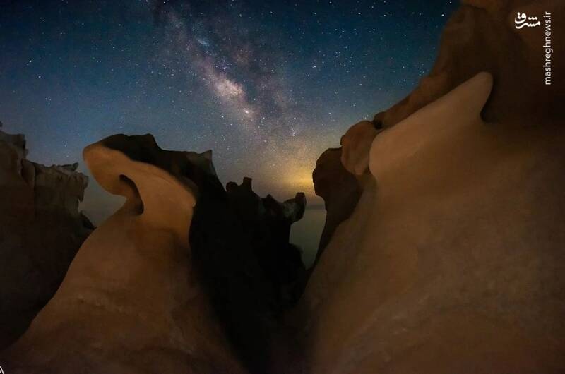 زیباییهای ساحل مکسر و کهکشان راه شیری