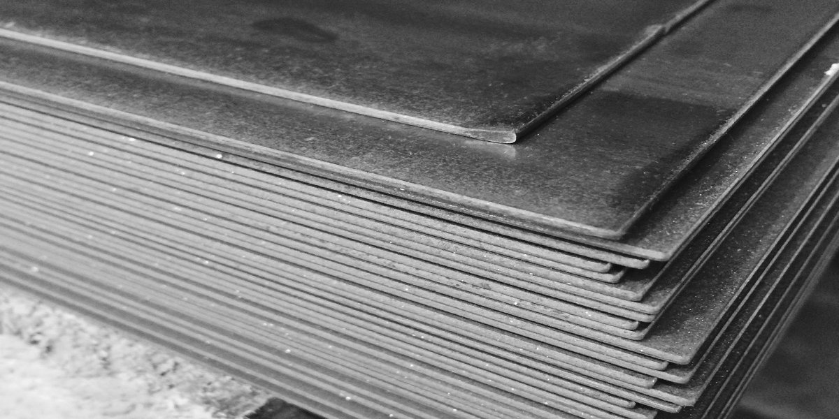 بررسی قیمت ورق آهن در ۳ ماه آینده