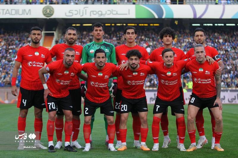 از استخدام قلچماق تا ادعای فحاشی نکونام در نصف جهان