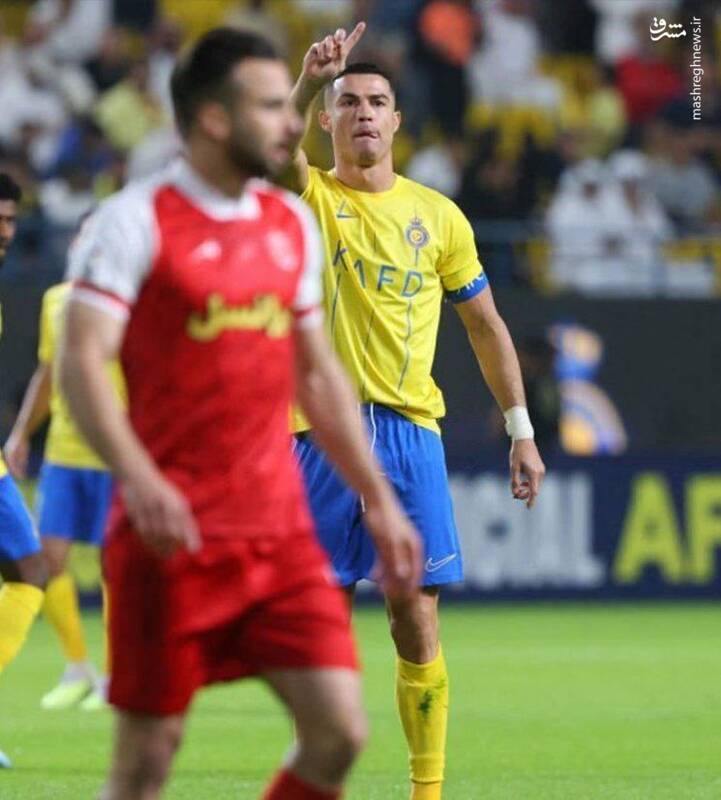 تساوی پرسپولیس مقابل النصر ۱۰ نفره/ کار صعود به هفته آخر کشید +عکس