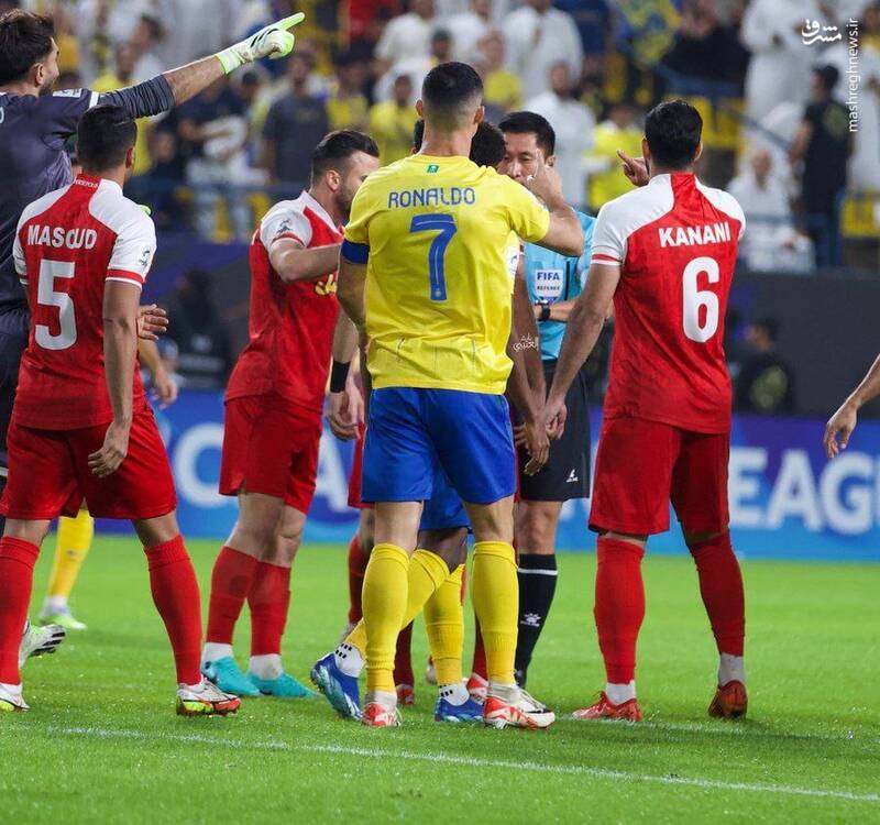 تساوی پرسپولیس مقابل النصر ۱۰ نفره/ کار صعود به هفته آخر کشید +عکس
