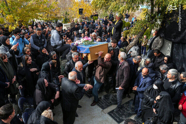 بدرقه غریبانه پروانه معصومی به خانه ابدی؛ غیبت مدیران و سلبریتیها+ عکس