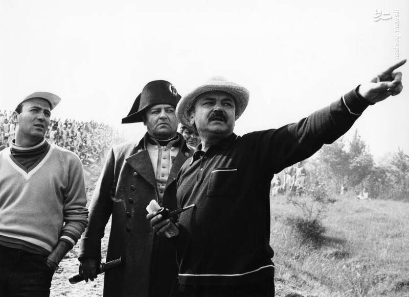 چرا ناپلئون ریدلی اسکات، به یک کمدی ناخواسته تبدیل شد؟ 16