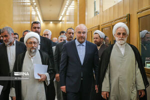 درخواست قالیباف از رئیس قوه قضائیه برای وساطت