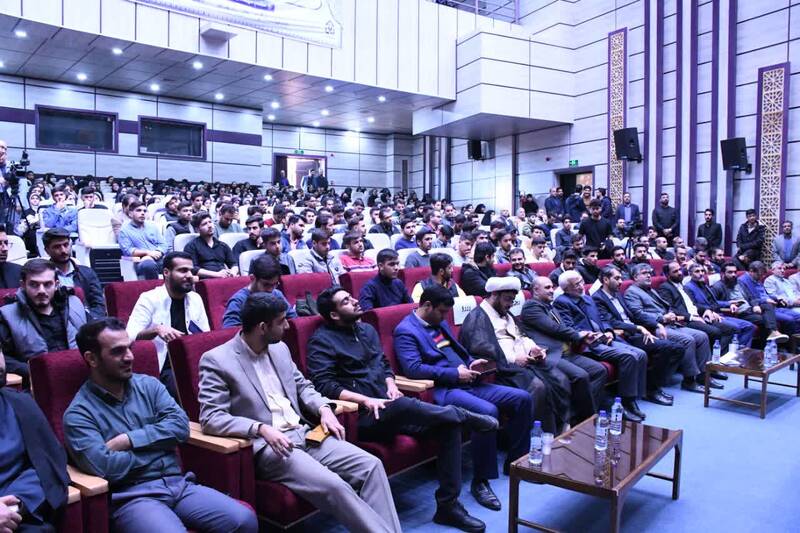 آنچه در نشست عضو مجمع تشخیص مصلحت نظام با دانشجویان لرستان گذشت