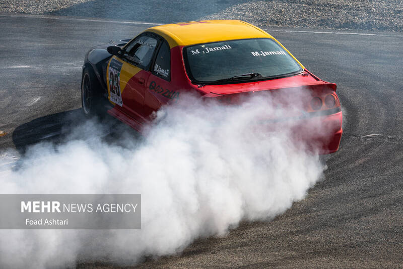 مسابقات کار پارک دریفت در دو کلاس مبتدی و حرفهای صبح روز جمعه ۱۷ آذر ۱۴۰۲ در پیست اتومبیلرانی آزادی برگزار شد.