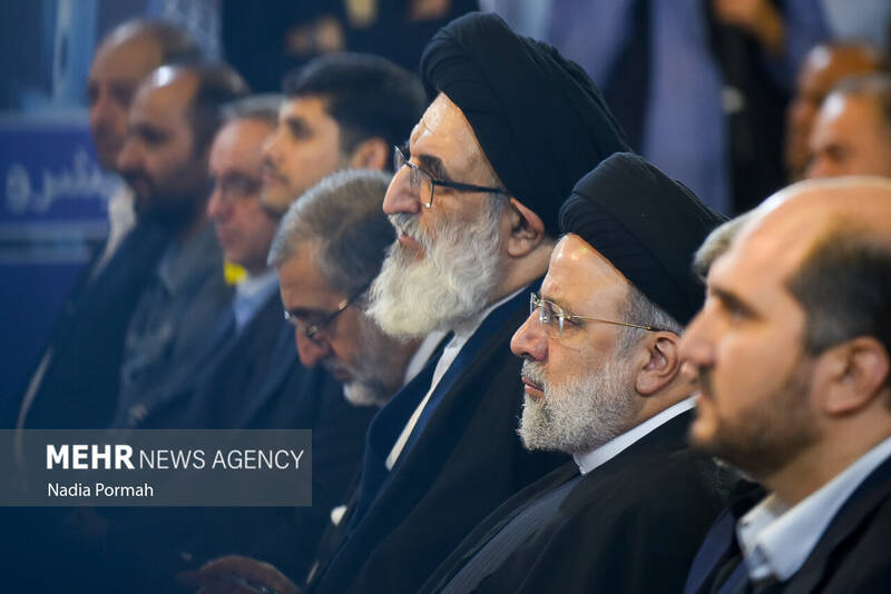 بازدید رئیس جمهور از کارخانه ایران تراورس البرز