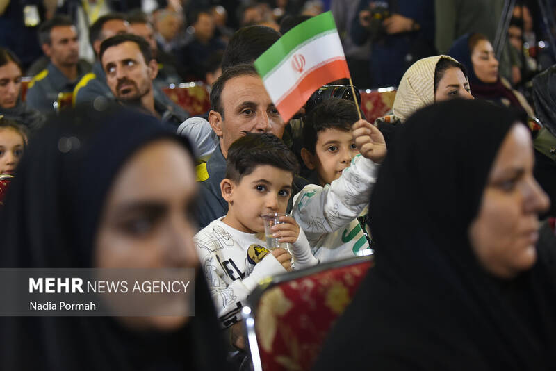 بازدید رئیس جمهور از کارخانه ایران تراورس البرز