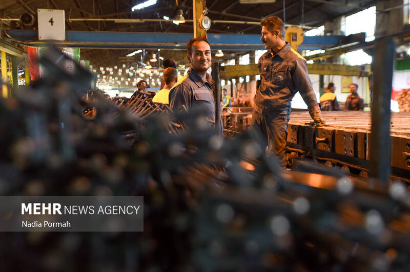 بازدید رئیس جمهور از کارخانه ایران تراورس البرز