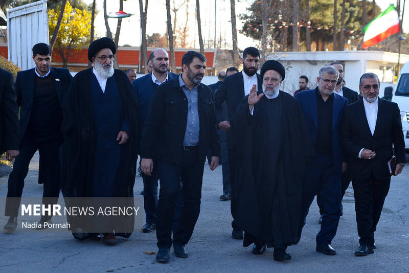 بازدید رئیس جمهور از کارخانه ایران تراورس البرز