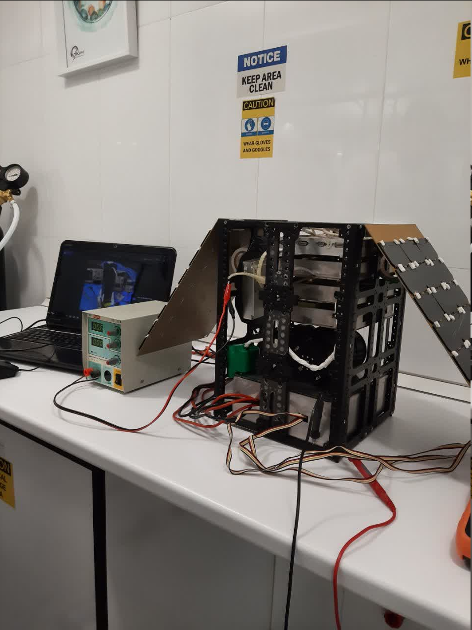 اولین ماهواره فضایی منظومه شهید سلیمانی آماده پرتاب میشود