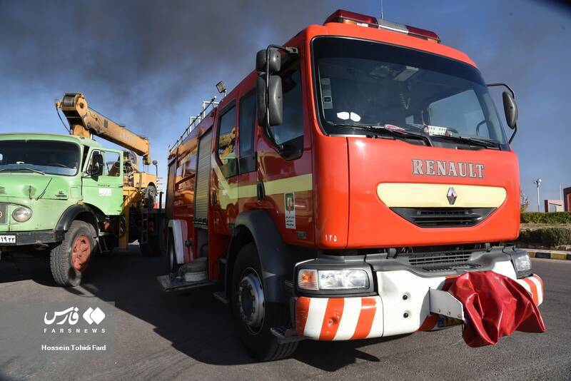 دومین روز آتش سوزی