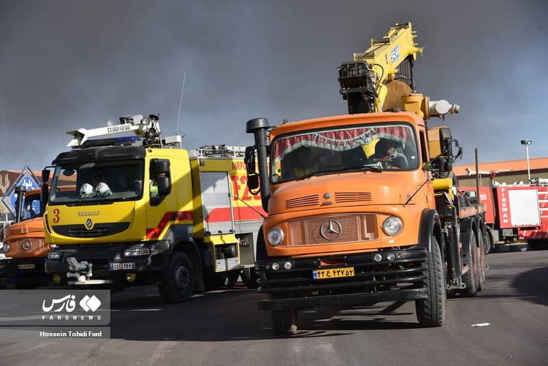 دومین روز آتش سوزی