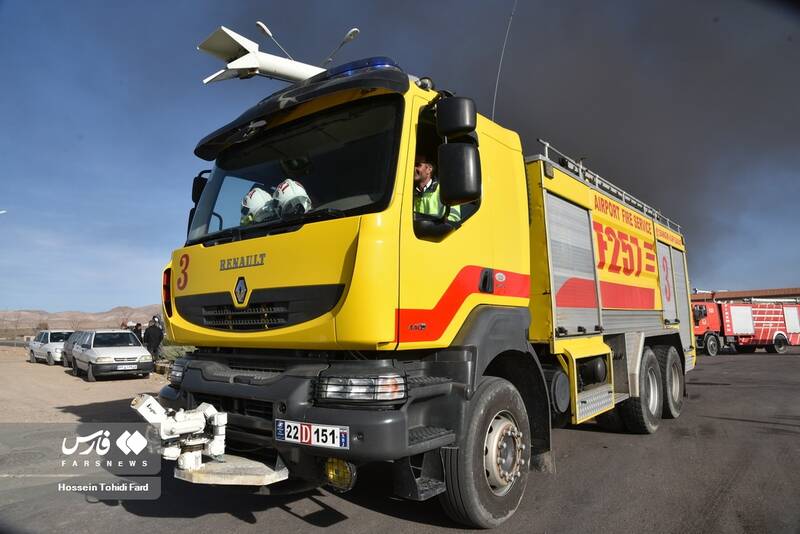 دومین روز آتش سوزی