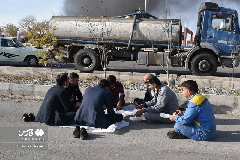 دومین روز آتش سوزی