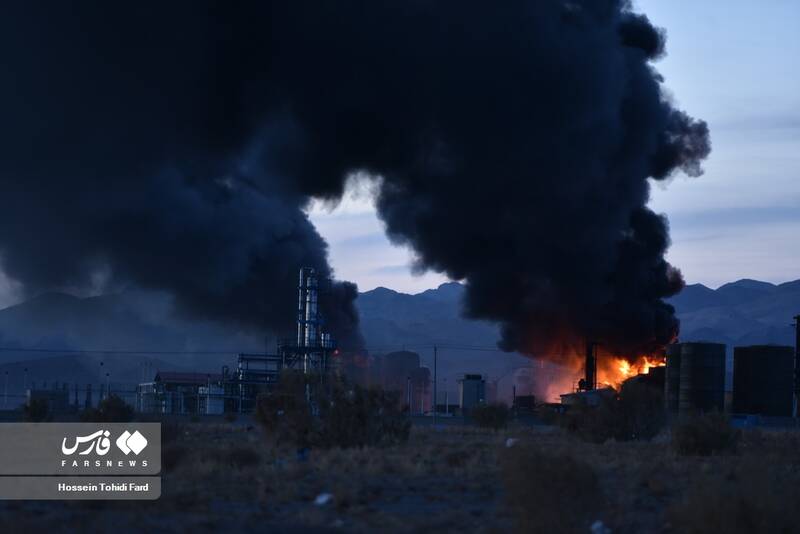 دومین روز آتش سوزی