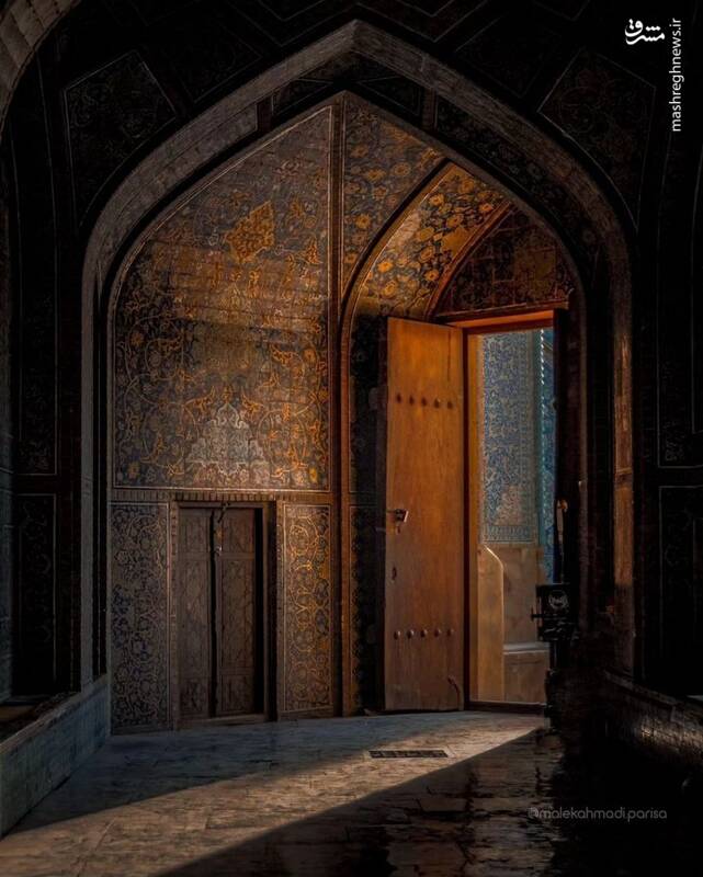 جلوهگری نور در مسجد شیخ لطفالله اصفهان