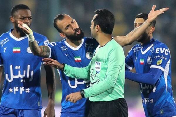 این پنالتی با وجود VAR مشکلات داوری را بغرنجتر کرد/ شادی گل نکونام بااین همه تجربه عادی نیست