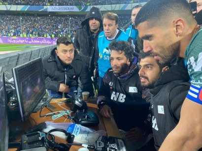 وقتی کاپیتان استقلال داور VAR شد