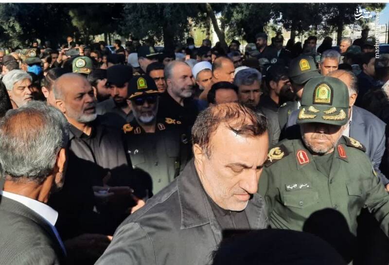 تشییع پیکر شهدای حادثه تروریستی راسک در زاهدان+ عکس و فیلم