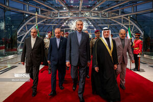 عکس/ دیدار وزیر امور خارجه با امیر جدید کویت