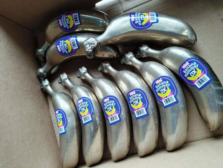 موز آهنی؟ ؛ صادرات عجیب ژاپن به تایوان!