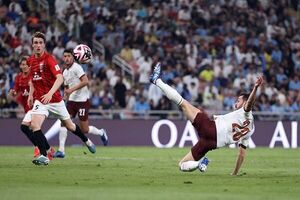 خیز منچسترسیتی برای قهرمانی جهان / قهرمان آسیا دست و پا بسته بود + فیلم