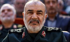 سردار سلامی به محل سانحه بالگرد رئیس جمهور رفت
