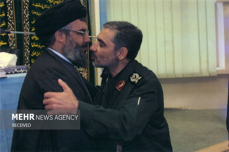 عاقبت به خیری به یقه آخوندی نیست/تا ماموریتم تمام نشود برنمیگردم