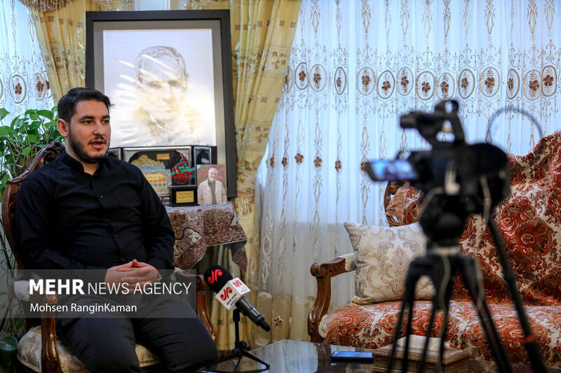 عاقبت به خیری به یقه آخوندی نیست/تا ماموریتم تمام نشود برنمیگردم