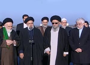 دولت سیزدهم نهضت حل مساله را دنبال میکند