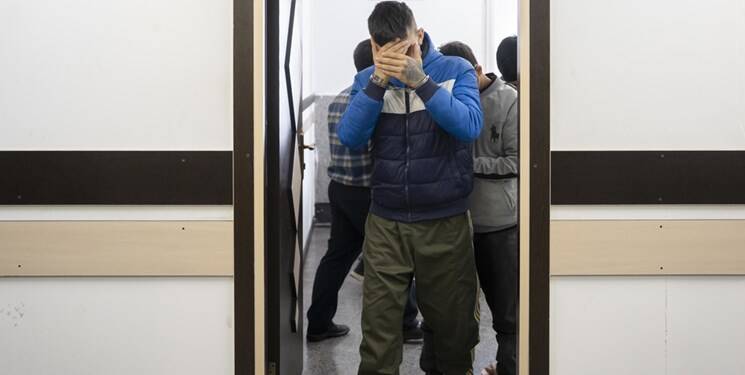 شکافتن سر جوان ۲۰ ساله برای دزدیدن گوشی+ فیلم