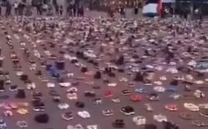 ۸ هزار کفش کودک برای ۸ هزار کودک شهید فلسطینی در هلند