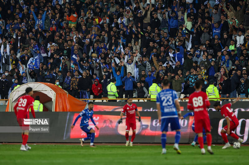 در پشت پرده استقلال چه خبر است؟/ آقای وزیر! مردم رسیدگی جدی می خواهند